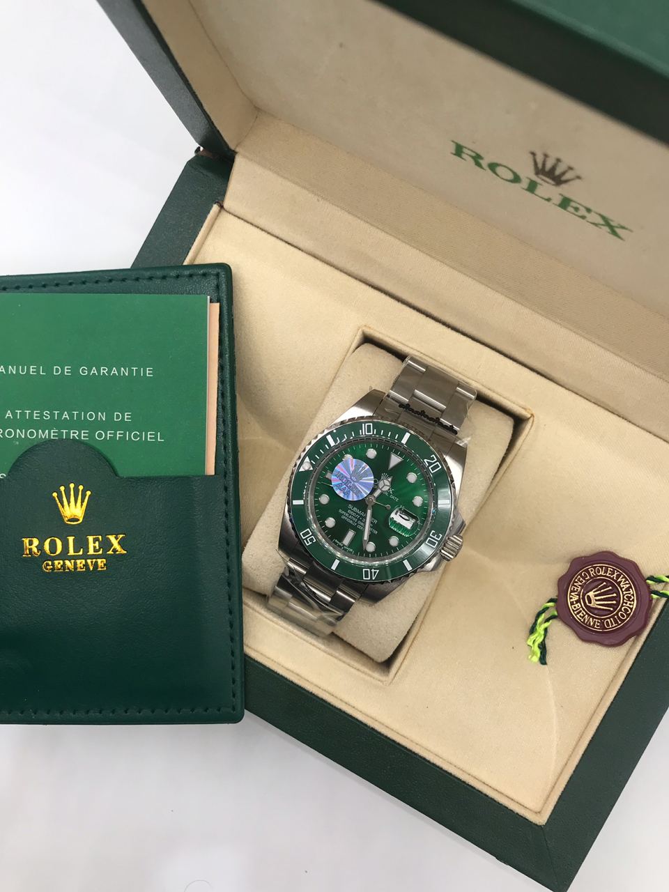 SUBMARINER VERT "HULK" 116610LV POUR HOMME