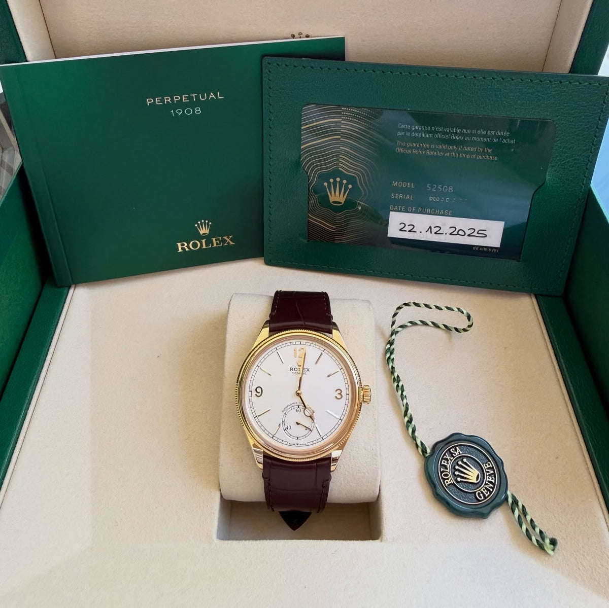 ROLEX PERPETUEL 1908 39 MM DORÉ  CUIRE MARRON FOND BLANC