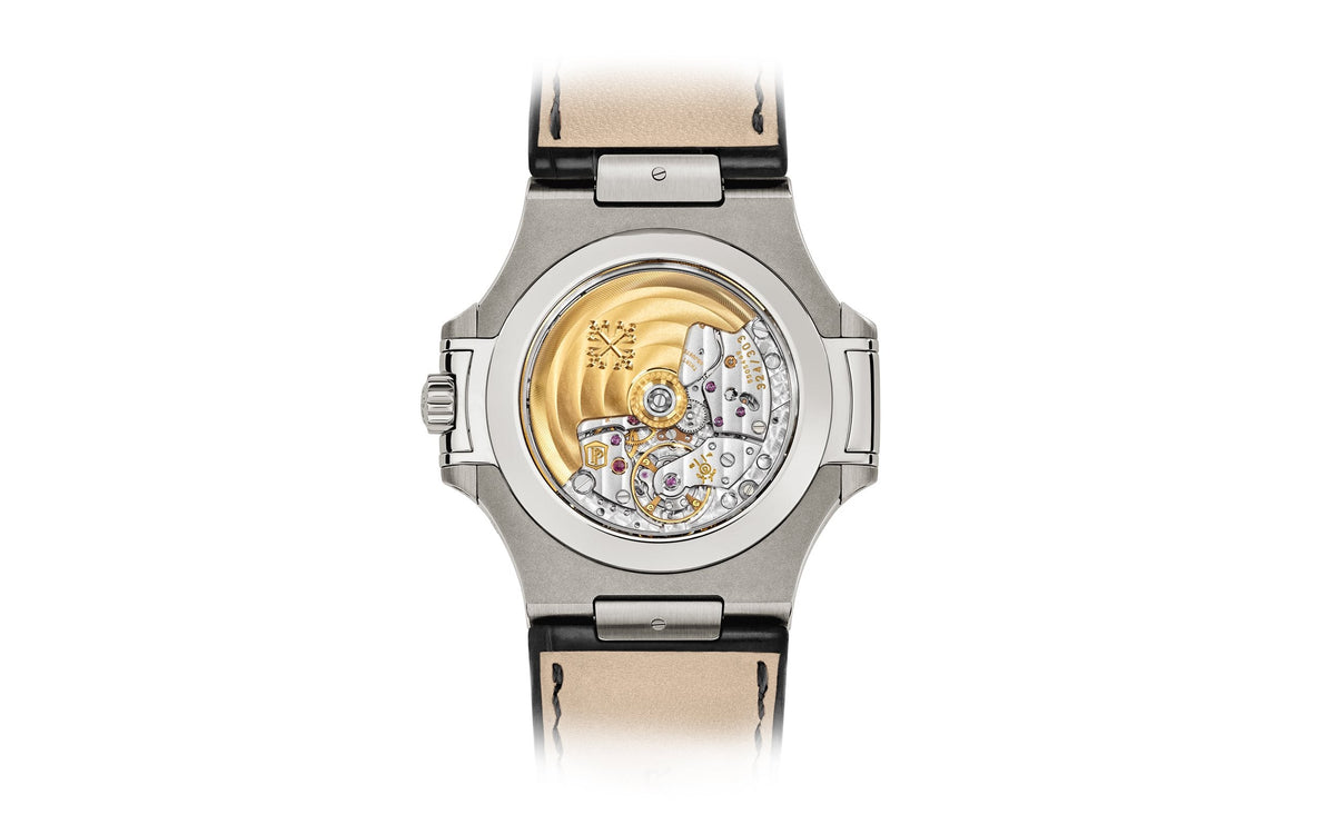 MONTRE HOMME PATEK NAUTILUS AUTOMATIQUE 5726A