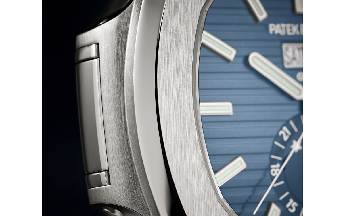 MONTRE HOMME PATEK NAUTILUS AUTOMATIQUE 5726/1A
