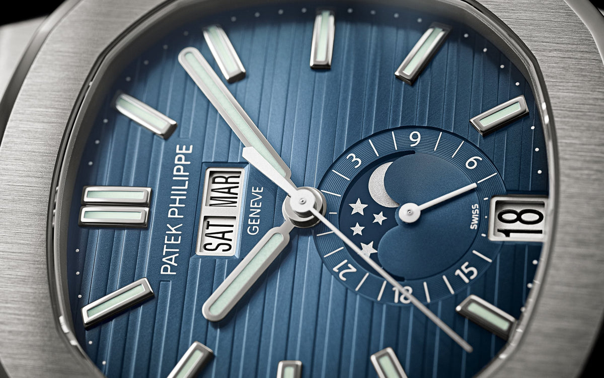 MONTRE HOMME PATEK NAUTILUS AUTOMATIQUE 5726/1A