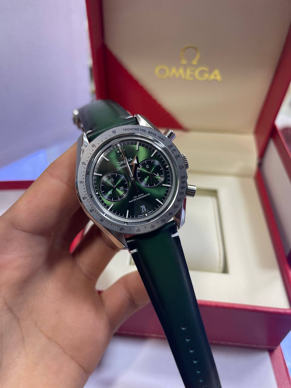 SPEEDMASTER 57 CHRONOGRAPHE CO‑AXIAL MASTER VERT 2023